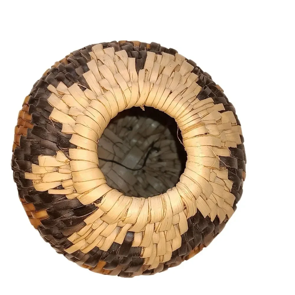 African Zulu Herb Container w/ Lid Hand Woven Herb Basket Ukhamba & Herbs 4x3.5